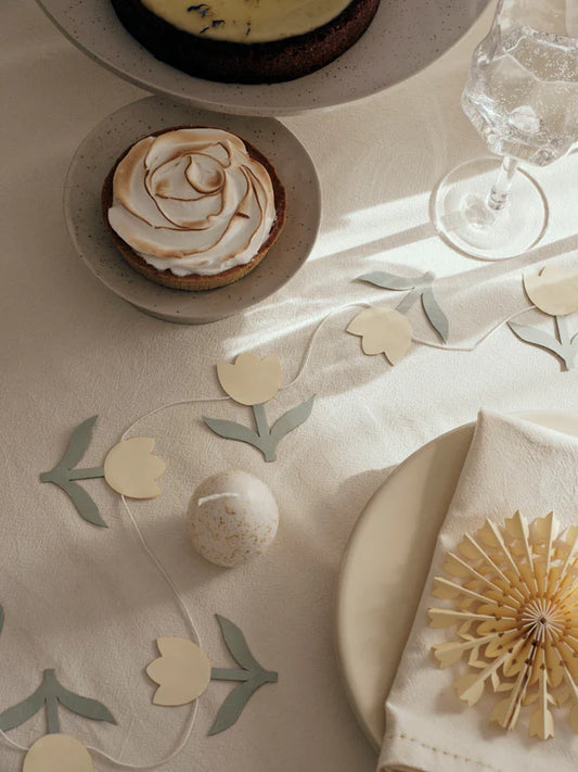 Hanging Tulip Rosette 12cm Butter Yellow