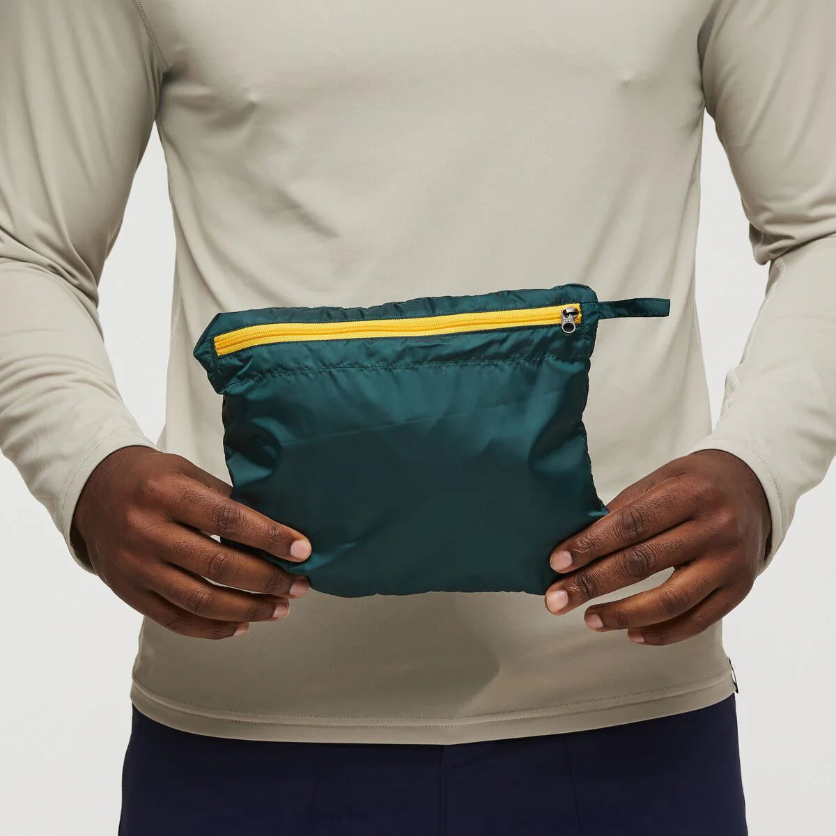 Cotopxi Teca Half-Zip Windbreaker in Thumbs Up