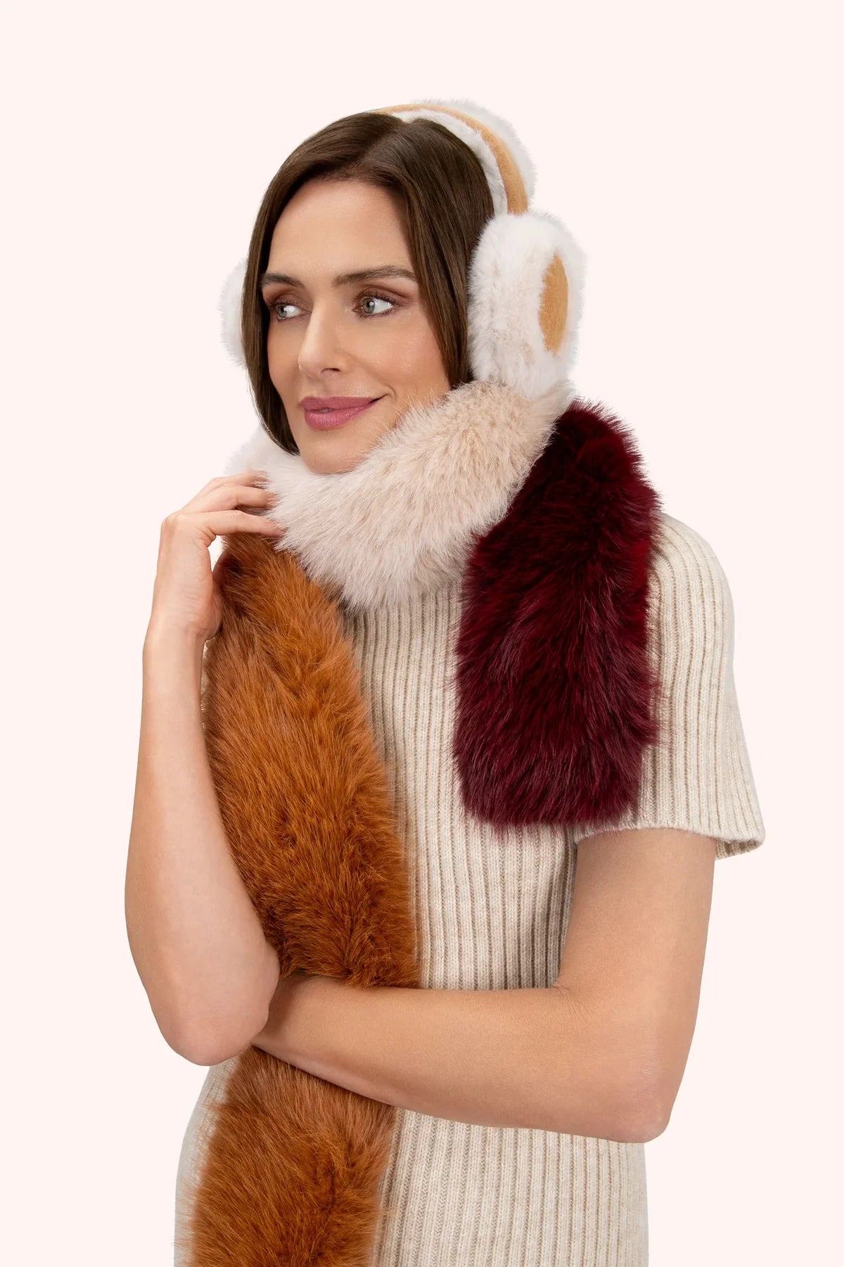 Powder Ear Muffs Elsa Cream