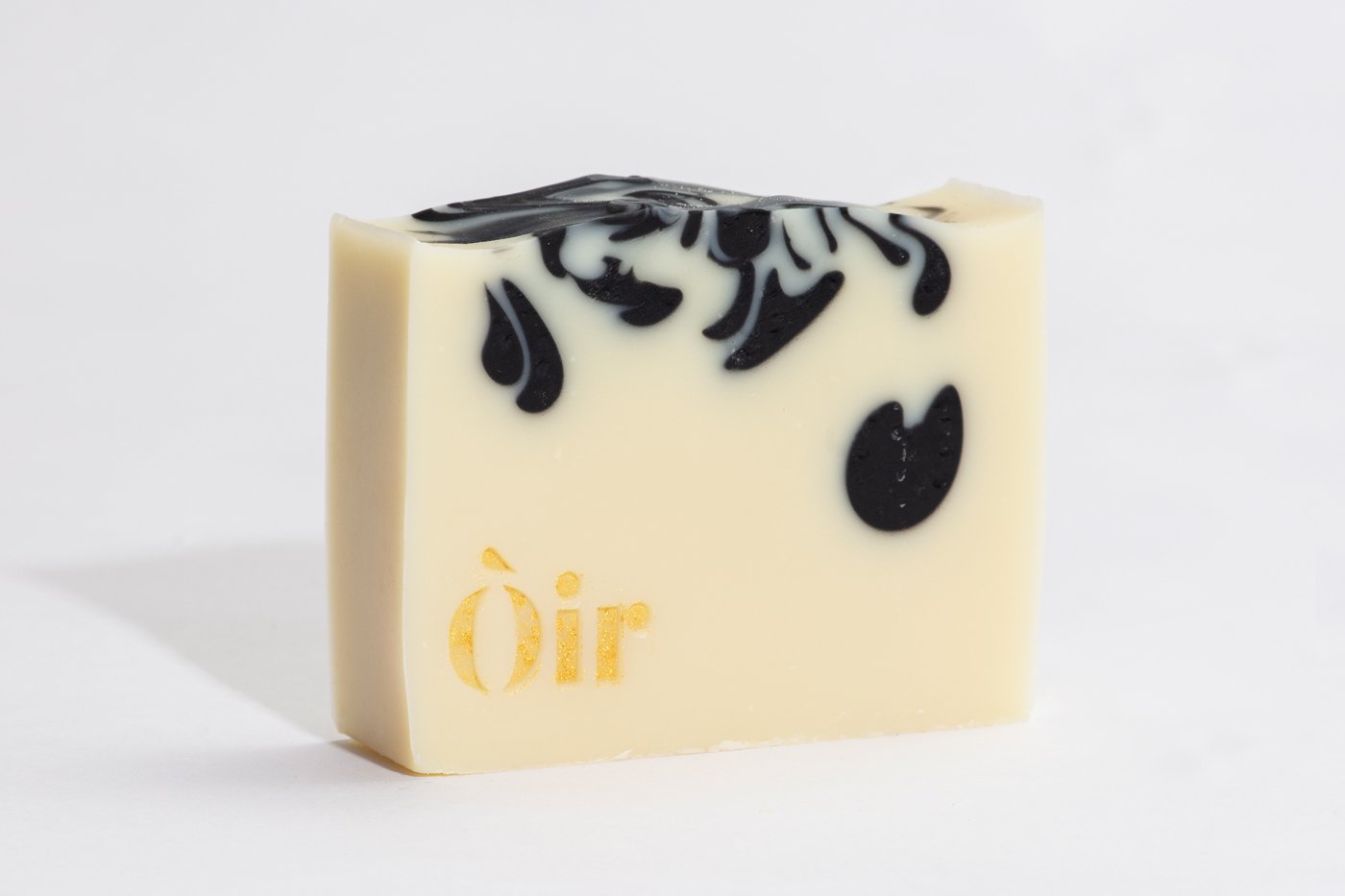O'ir Soap Cedarwood, Clary Sage, Rose Geranium, Vetiver