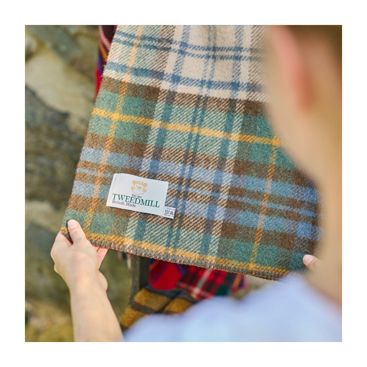Tweedmill Wool Throw Antique Dress Gordon