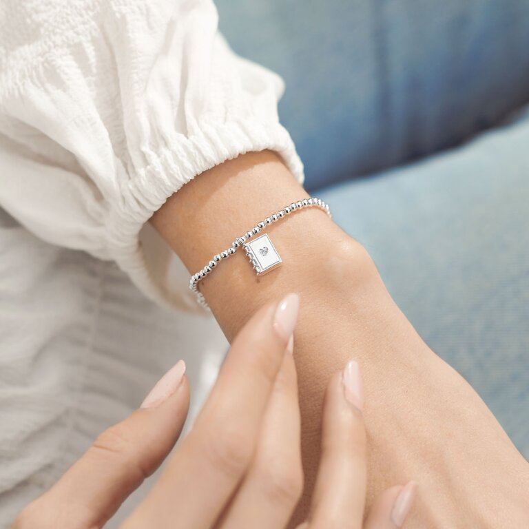 Bracelet New Chapter