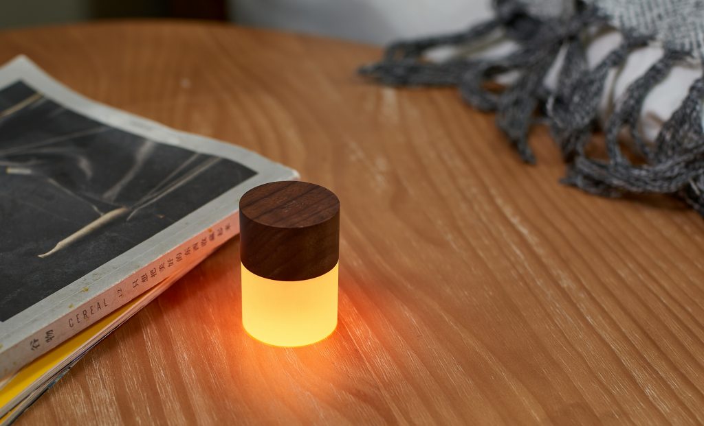 Lemelia Light Walnut