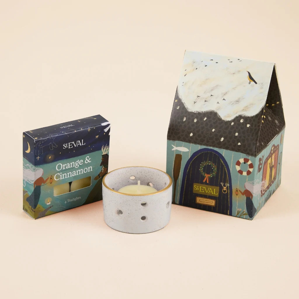 St Eval Christmas Cottage Orange & Cinnamon Tealights & Holder
