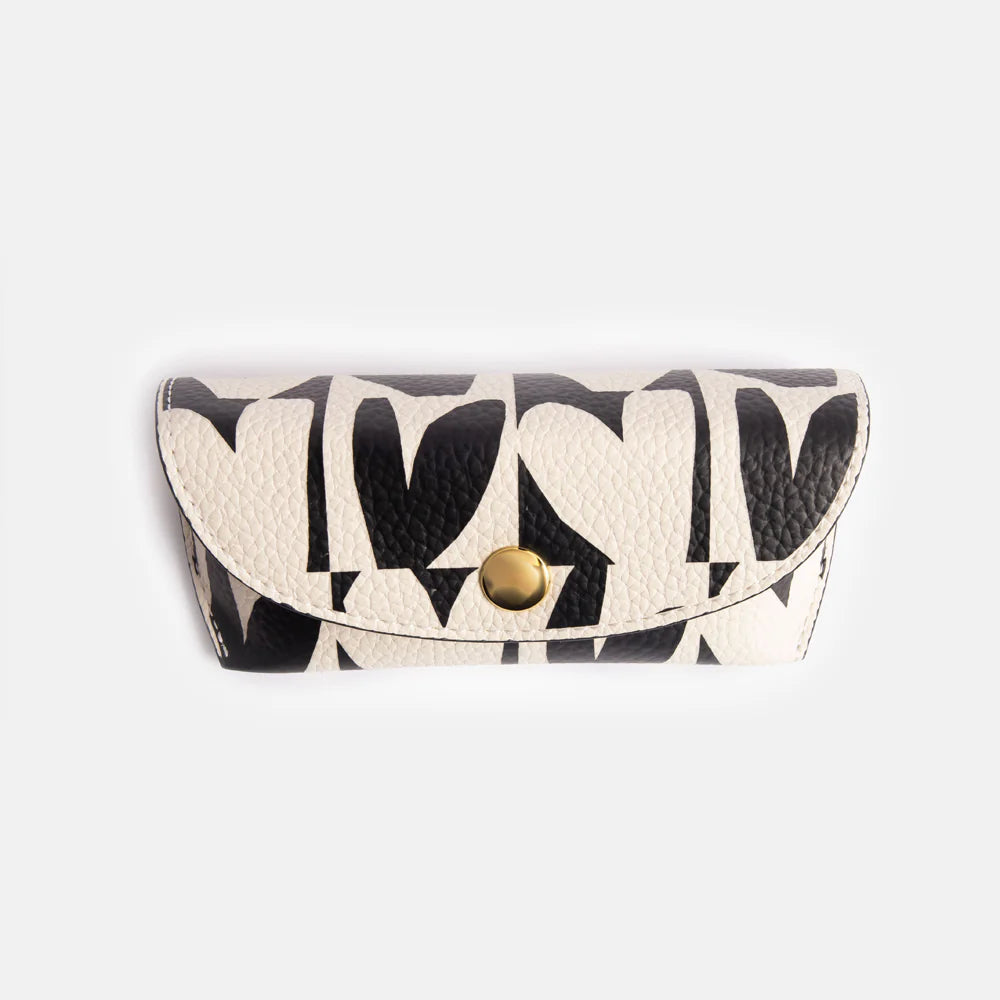 Glasses Case Mono Checkmate Hearts
