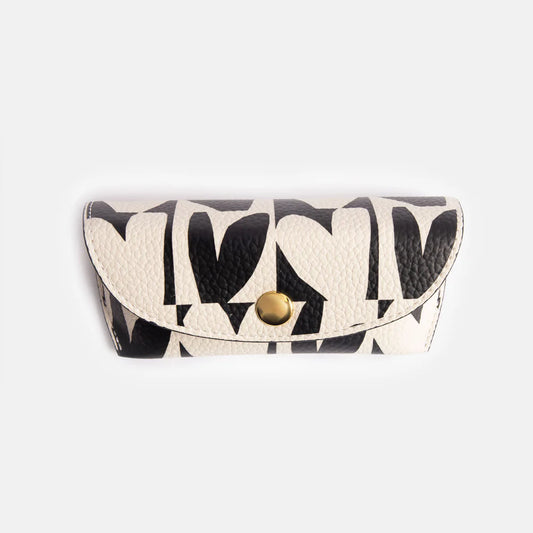 Glasses Case Mono Checkmate Hearts