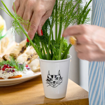 Porcelain Cup Kitty