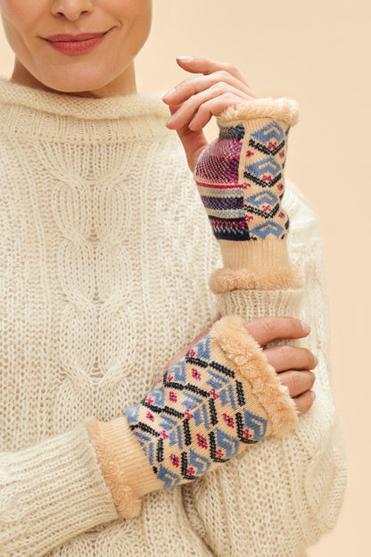 Kristi Wrist Warmers Cream