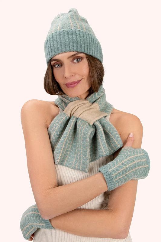 Powder Scarf Niamh (Ice Blue)