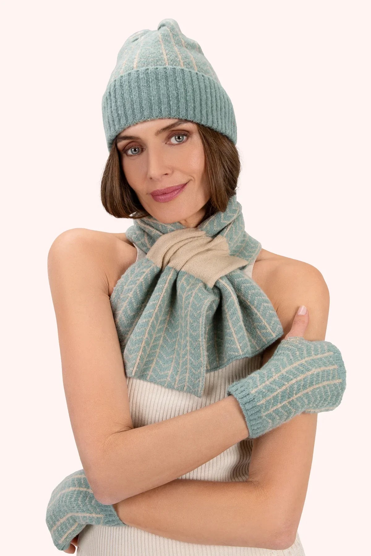 Powder Beanie Niamh (Ice Blue)
