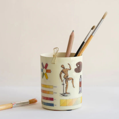 Enamel Pot The Art of Colouring