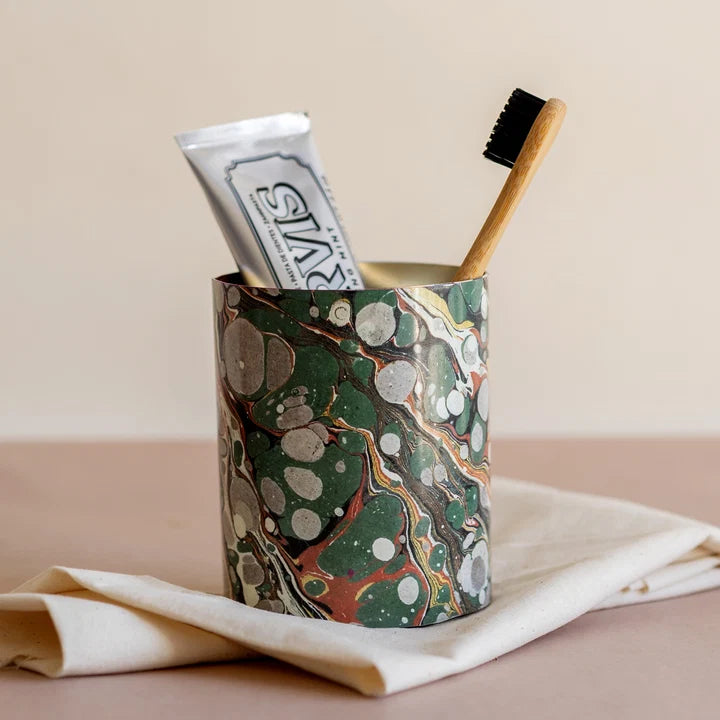 Enamel Pot The Art of Marbling