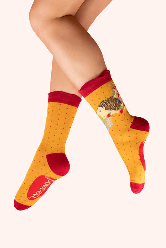 Powder Ankle Socks Nesting Hedgehog