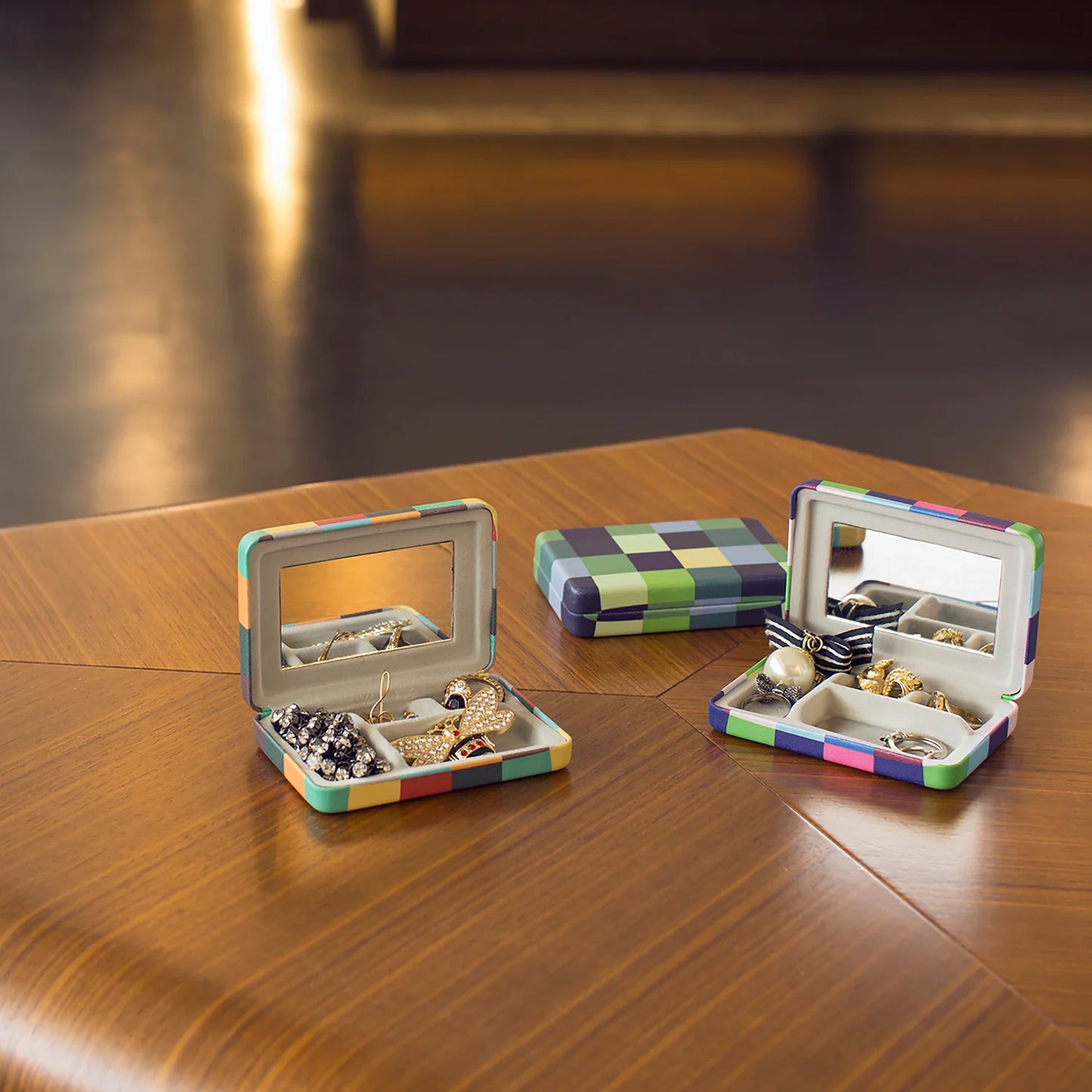 Portable Jewellery Case - Assorted Colours