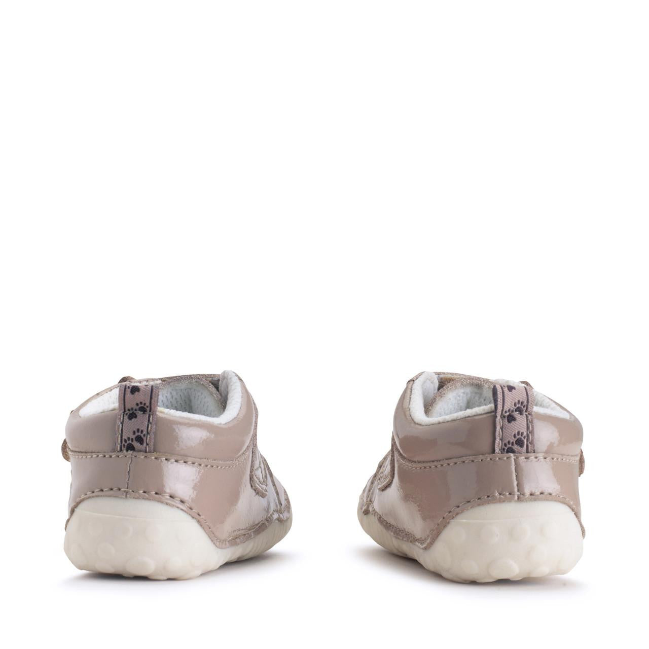 StartRite WILD FAWN Toddler Shoes (Patent Taupe) 19-21.5