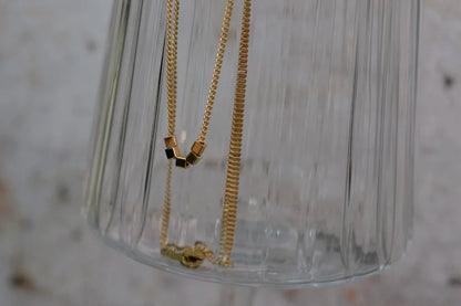 Finn Necklace