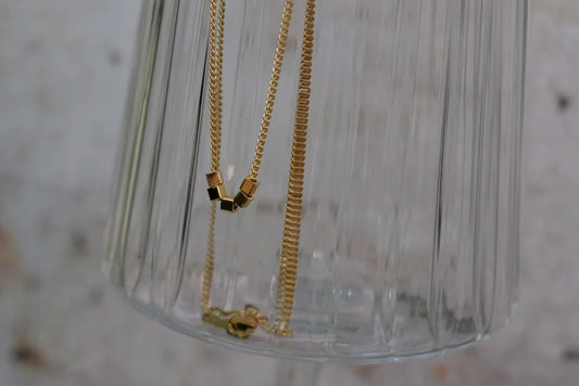 Finn Necklace