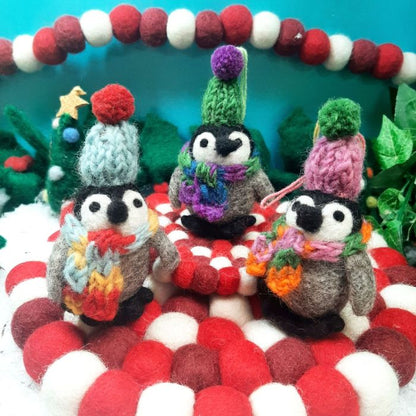 Christmas Felt Hanging Decoration Frosty Penguins (Assorted)