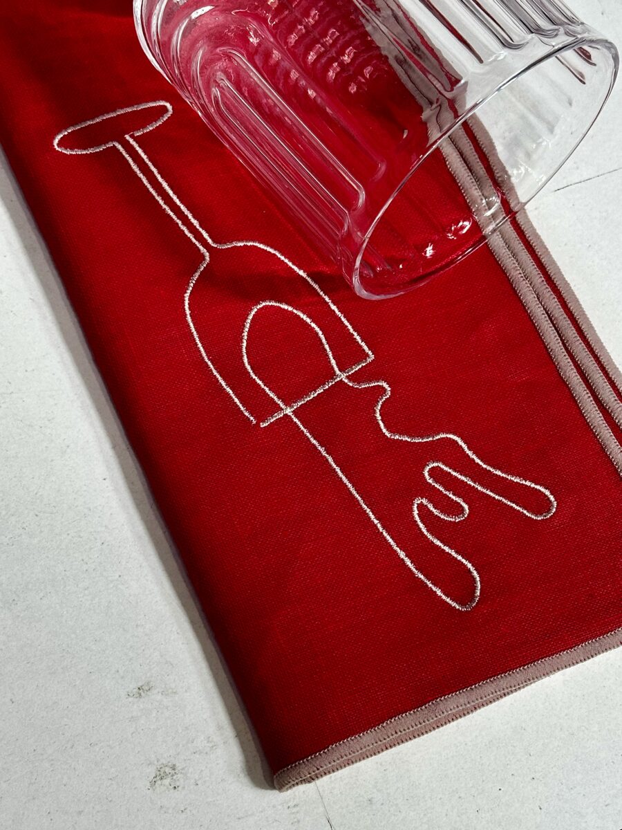 MAEGEN 2 Linen Napkins (Wine)