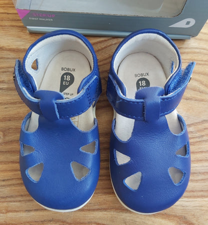 Bobux Toddler ZAP SANDALS (Blueberry) 18 only. Right shoe slightly faded! Ex-display