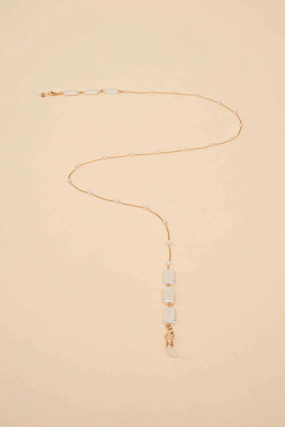 Delicate Glasses Chain with Pearl