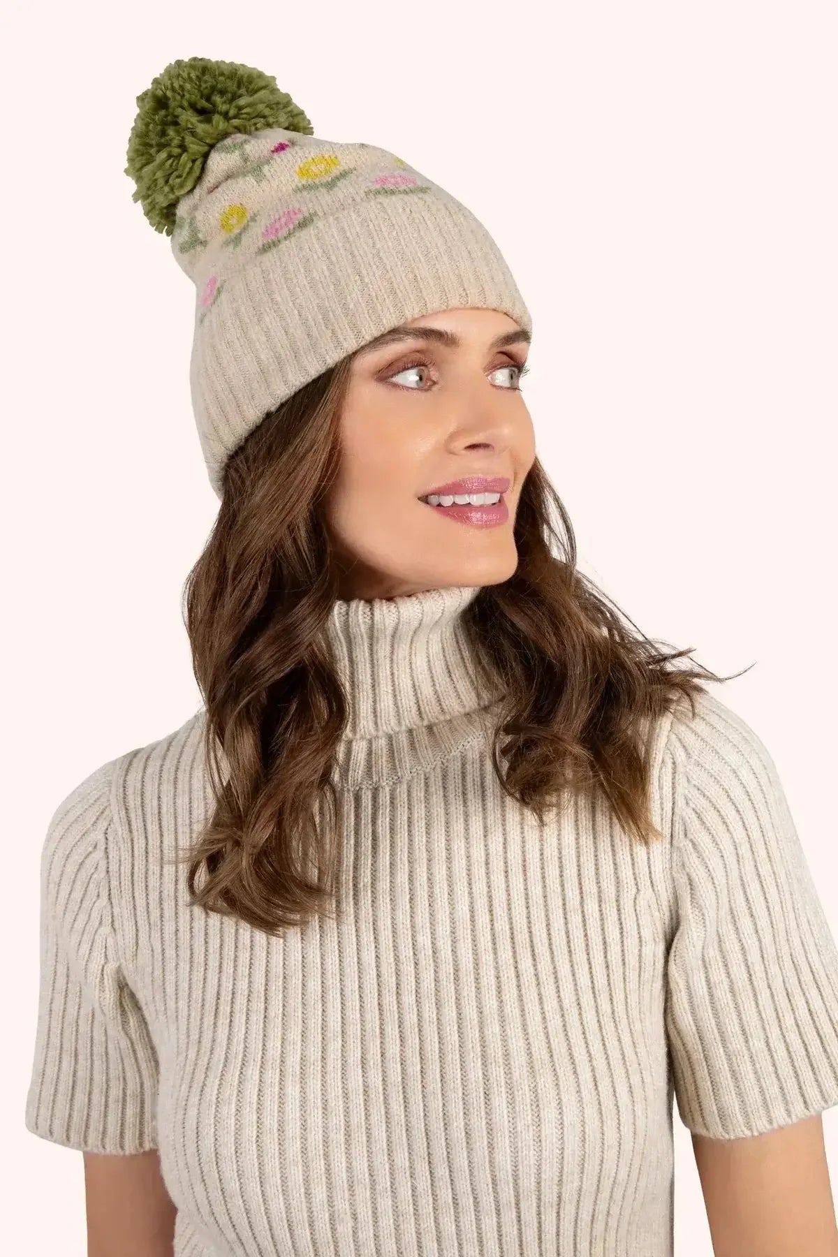 Willow Bobble Hat (Cream)